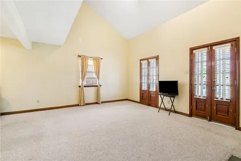 $275,000 | 3400 West Esplanade Avenue, Unit D, Metairie, LA 70002