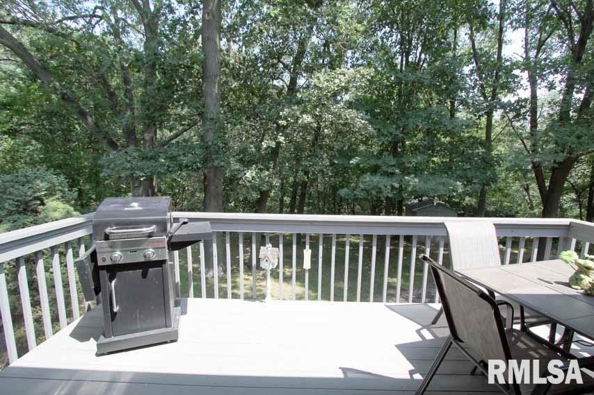 5611 West Fairview Road Peoria, IL 61607 - Photo 14 of 35