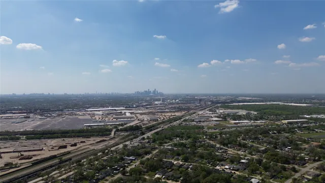 $1,650 | 410 Clinton Park Street, Houston, TX 77029