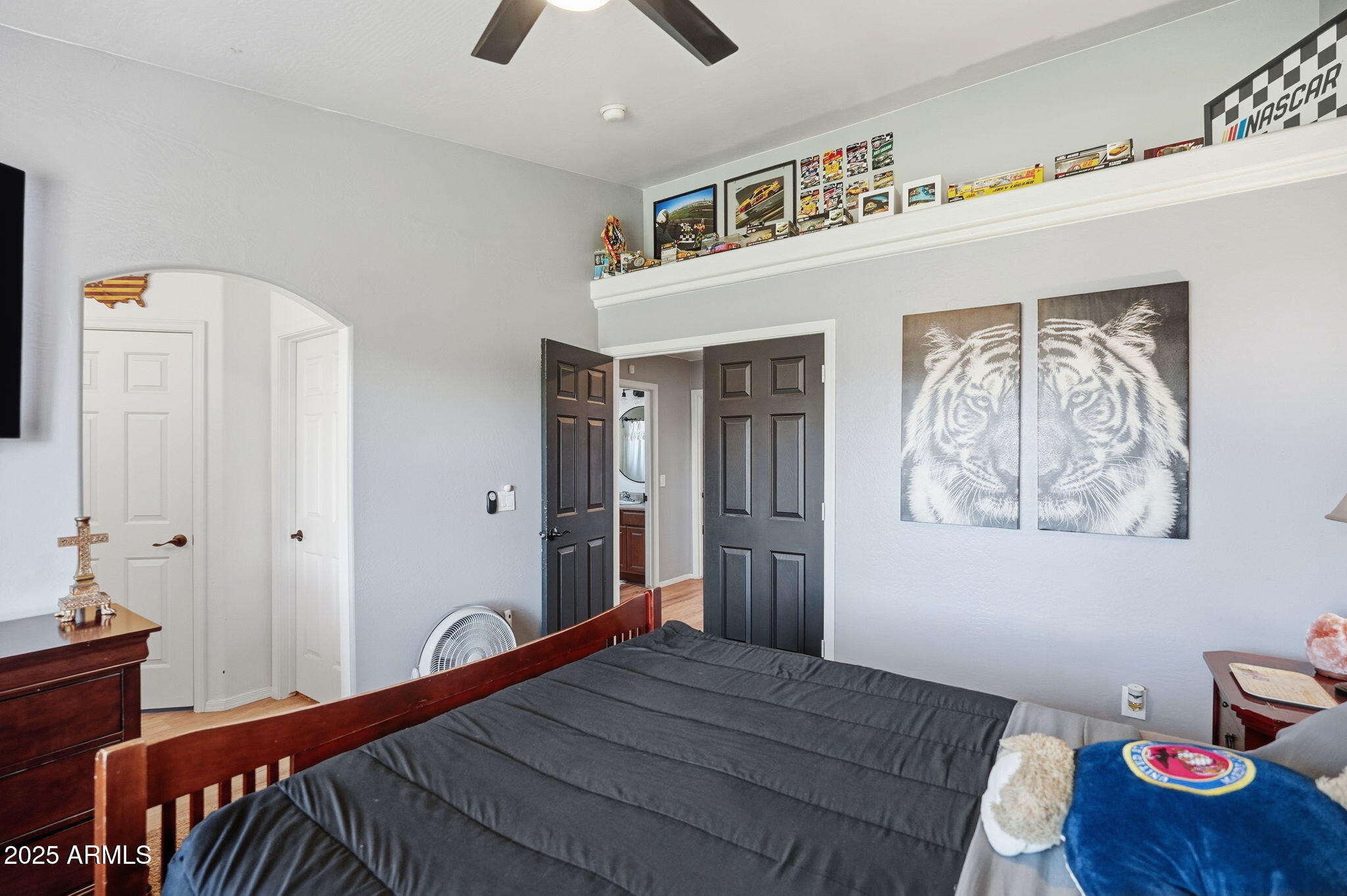 15200 South Redondo Road Arizona City, AZ 85123 - Photo 18 of 36 Primary Bedroom