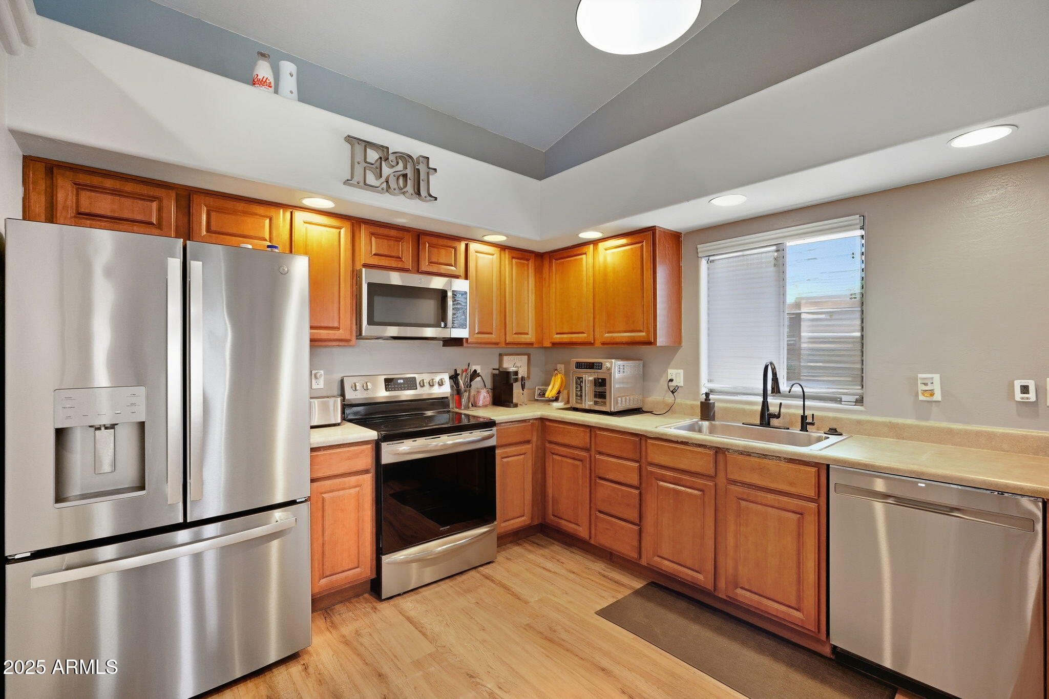 15200 South Redondo Road Arizona City, AZ 85123 - Photo 4 of 36 Kitchen