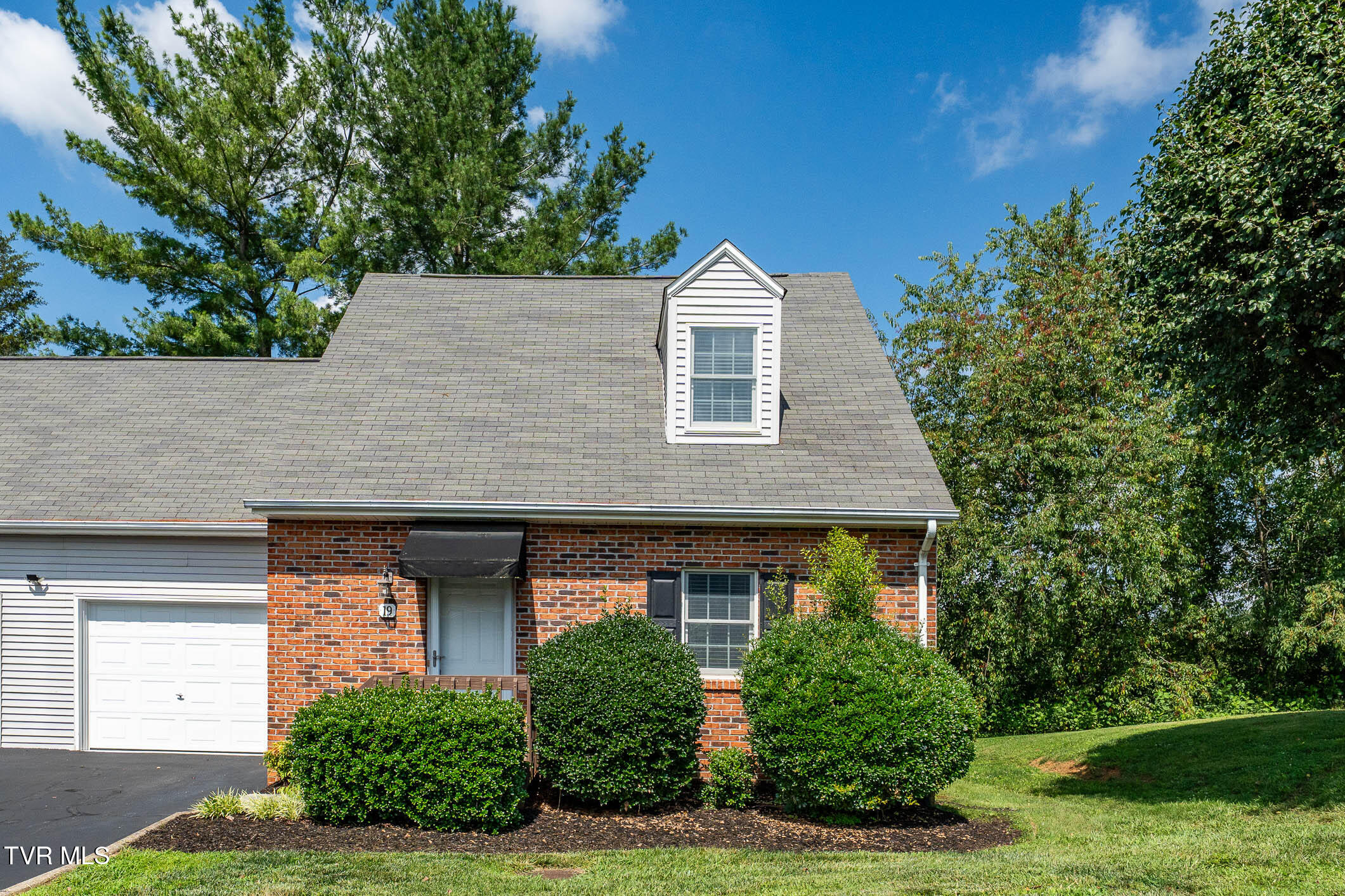 2700 Indian Ridge Road (2 of 32)