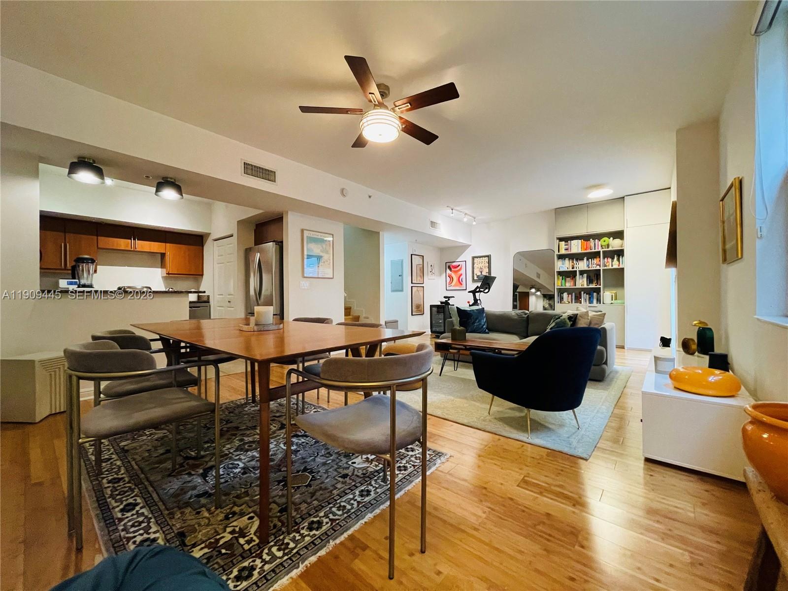 888 Douglas Road, Unit 119 Coral Gables, FL 33134 - Photo 7 of 36