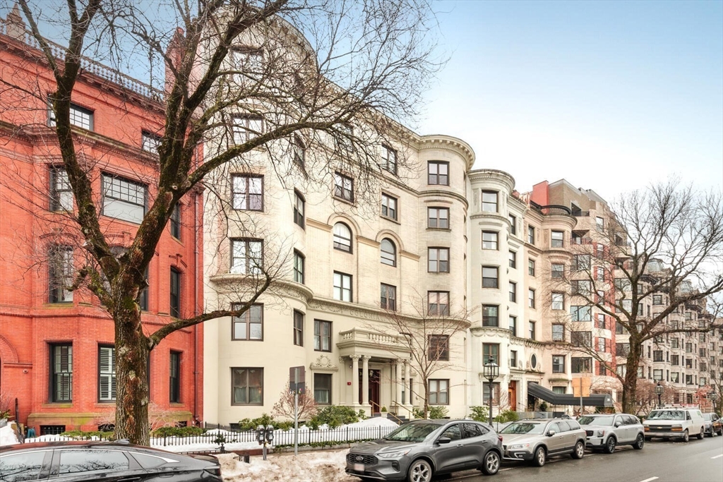 382 Commonwealth Avenue, Unit 24 Boston, MA 02215 - Photo 31 of 32