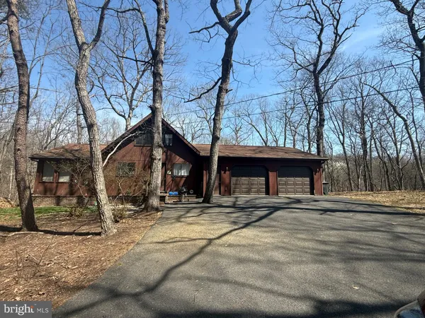 $425,000 | 313 Mild Winter Road, Hedgesville, WV 25427