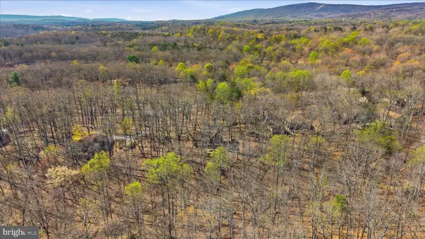 $425,000 | 313 Mild Winter Road, Hedgesville, WV 25427