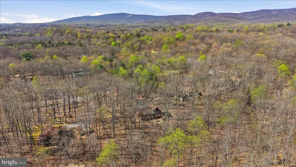 $425,000 | 313 Mild Winter Road, Hedgesville, WV 25427