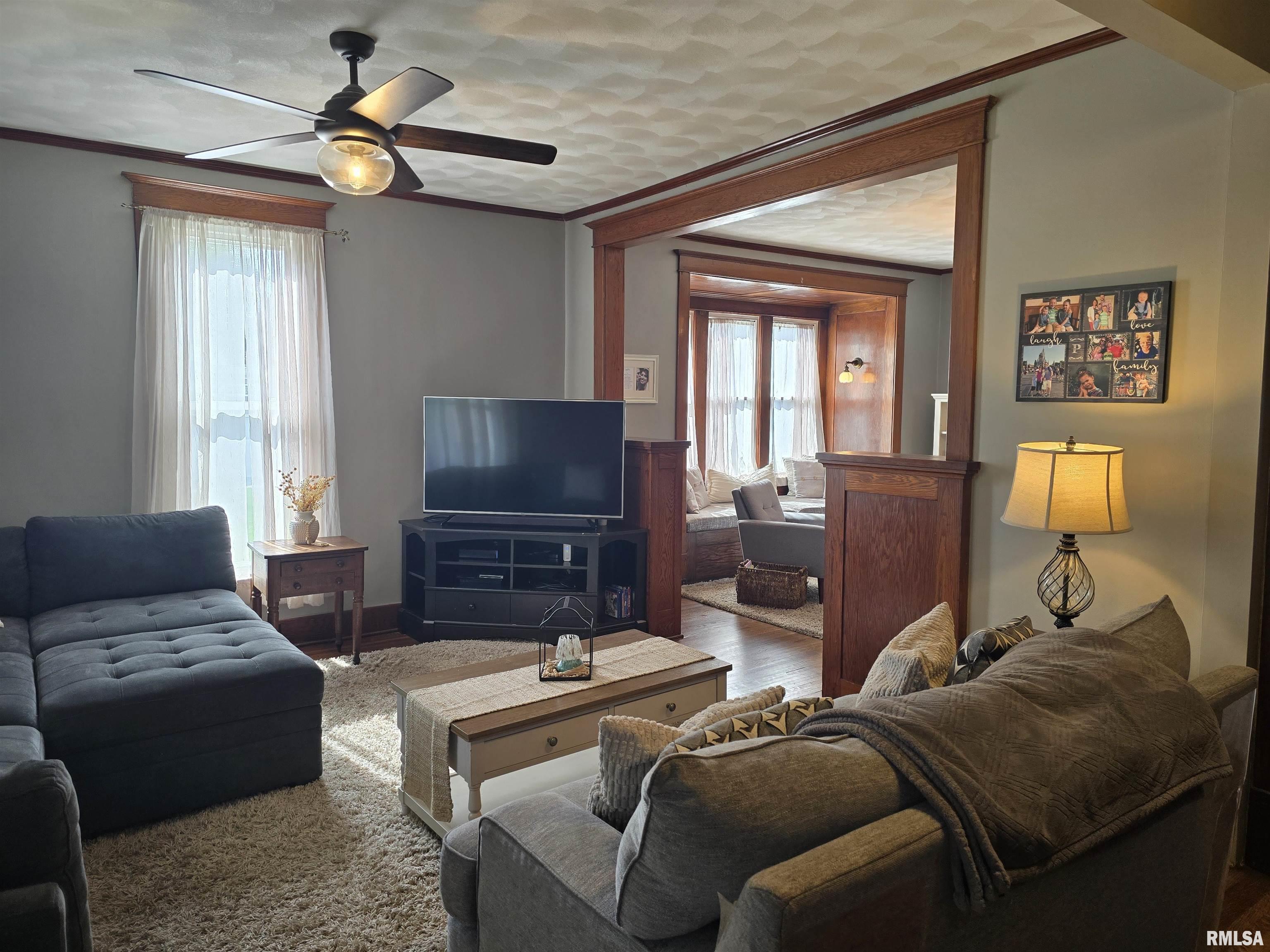 131 West Olive Street Canton, IL 61520 - Photo 12 of 76
