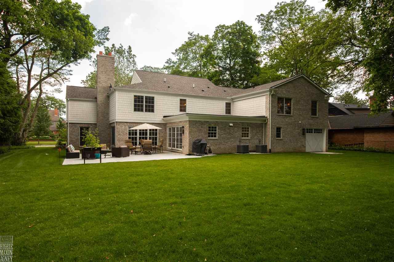515 Shelden Road Grosse Pointe, MI 48236 - Photo 63 of 71 31386437-62.JPG