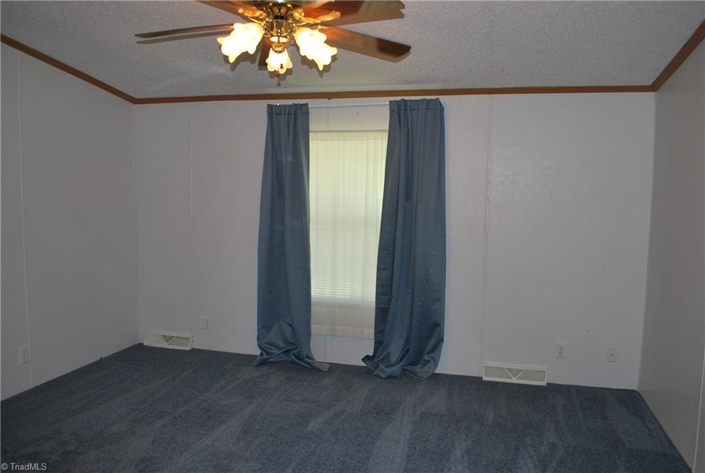 1114 Powell Bridge Road Harmony, NC 28634 - Photo 22 of 30 Gallery Image 22
