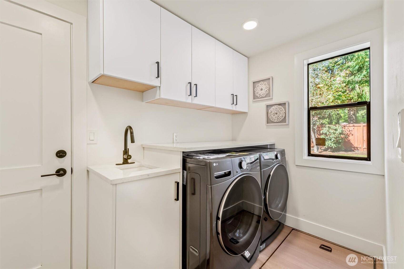 18501 28th Avenue Southeast Bothell, WA 98012 - Photo 22 of 38