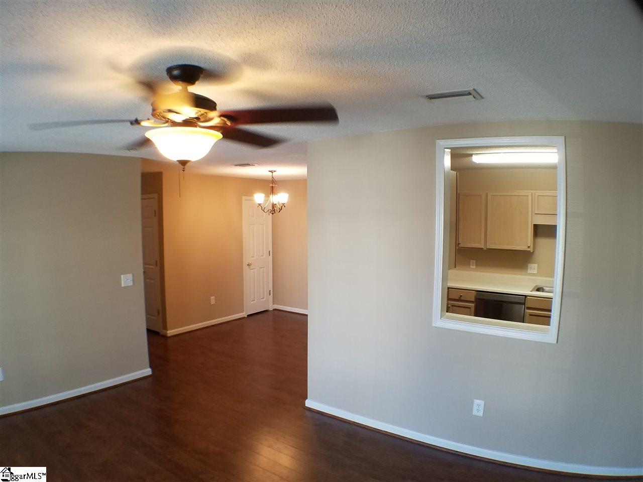 601 Pelham Square Way Greer, SC 29650 - Photo 3 of 15 Gallery Image 3