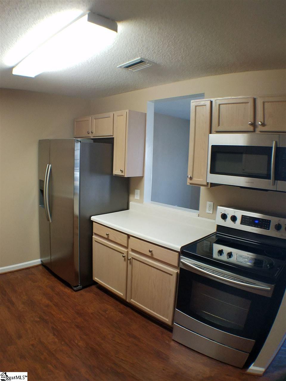 601 Pelham Square Way Greer, SC 29650 - Photo 5 of 15 Gallery Image 5