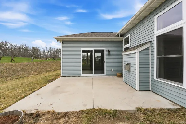 $379,900 | 2317 Hamlet Court, Fort Wayne, IN 46818