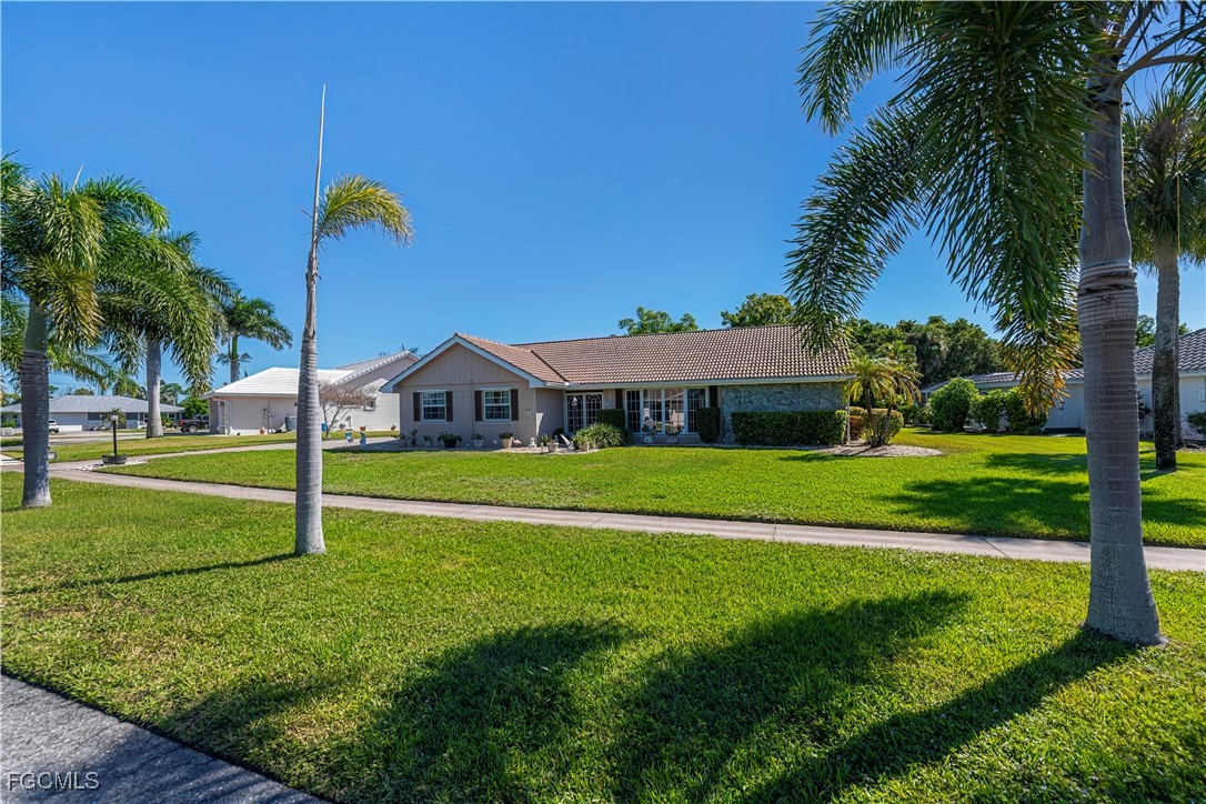 4210 Yarmouth Court North Fort Myers, FL 33903 - Photo 36 of 44