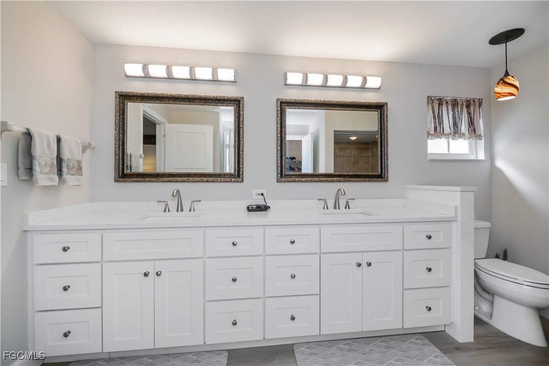 4210 Yarmouth Court North Fort Myers, FL 33903 - Photo 5 of 44