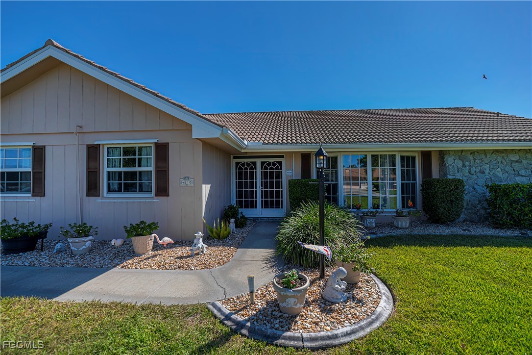 4210 Yarmouth Court North Fort Myers, FL 33903 - Photo 8 of 44