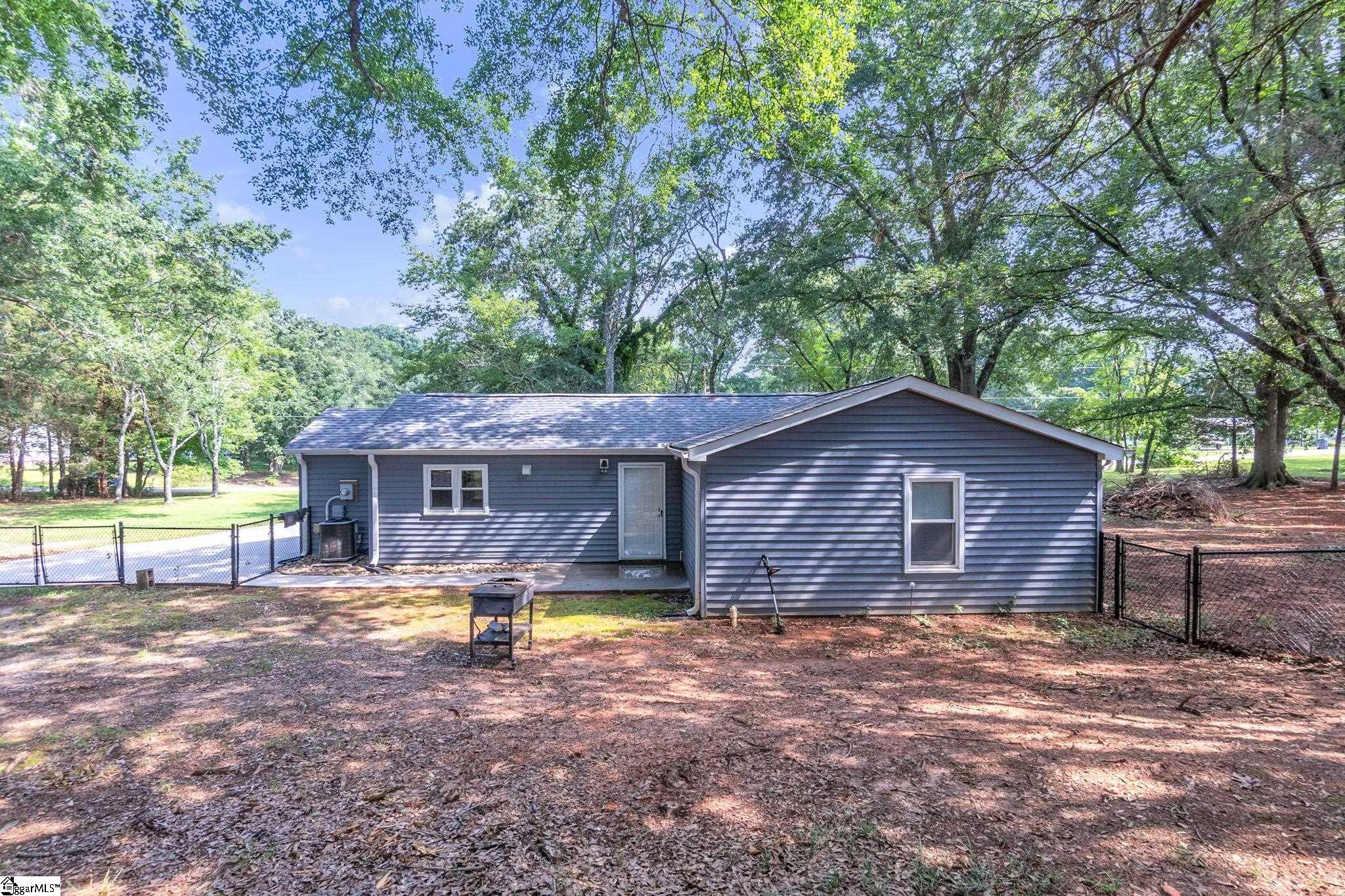 202 Green Meadows Circle Fountain Inn, SC 29644 - Photo 24 of 31