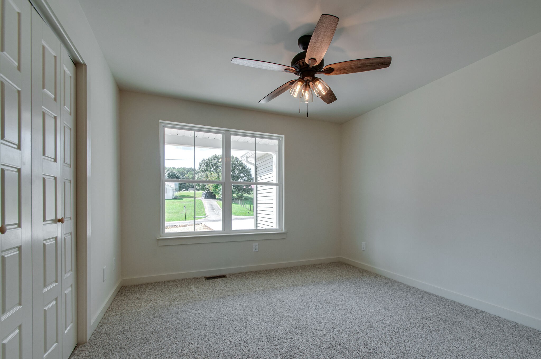 886 Tidwell Road Burns, TN 37029 - Photo 22 of 32