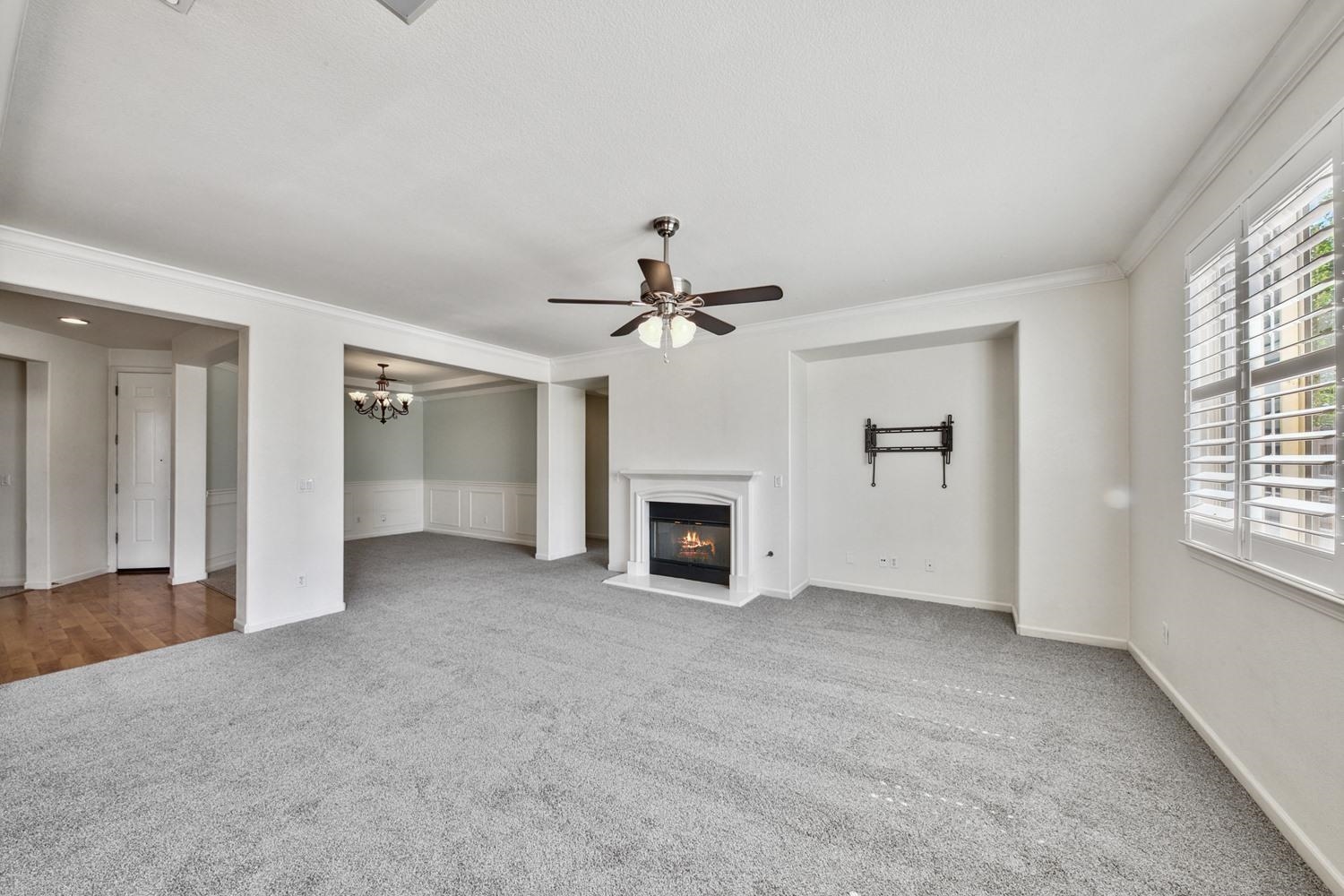 10675 Fire Poppy Circle Reno, NV 89521 - Photo 13 of 21 Gallery Image 13