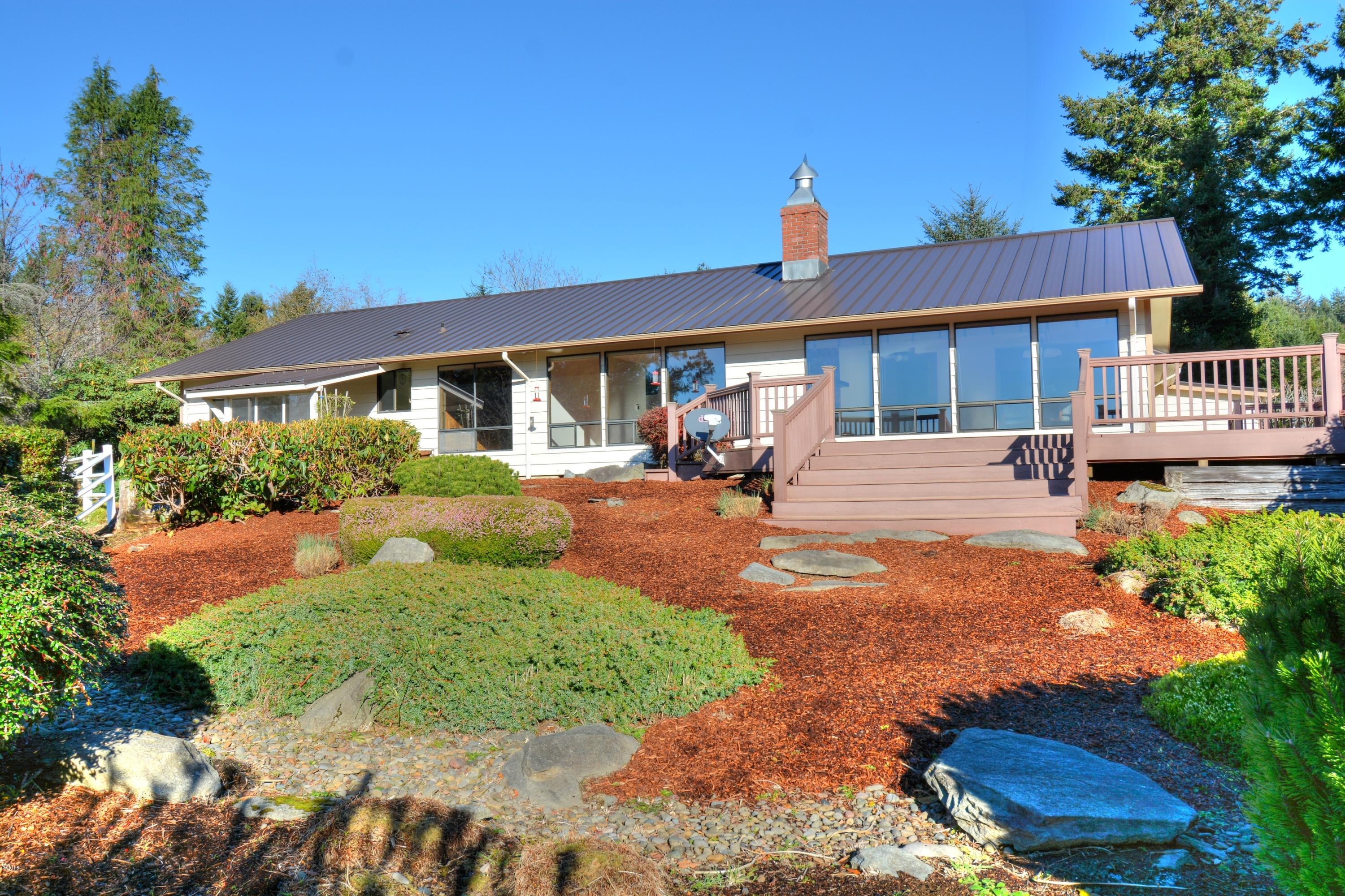 3220 North Bayview Road Waldport, OR 97394 - Photo 4 of 50 Back Of The Home Bay Side