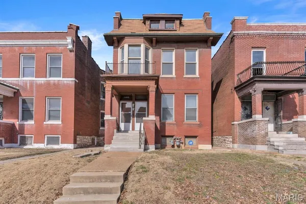 $89,900 | 4523 Adelaide Avenue, St. Louis, MO 63115