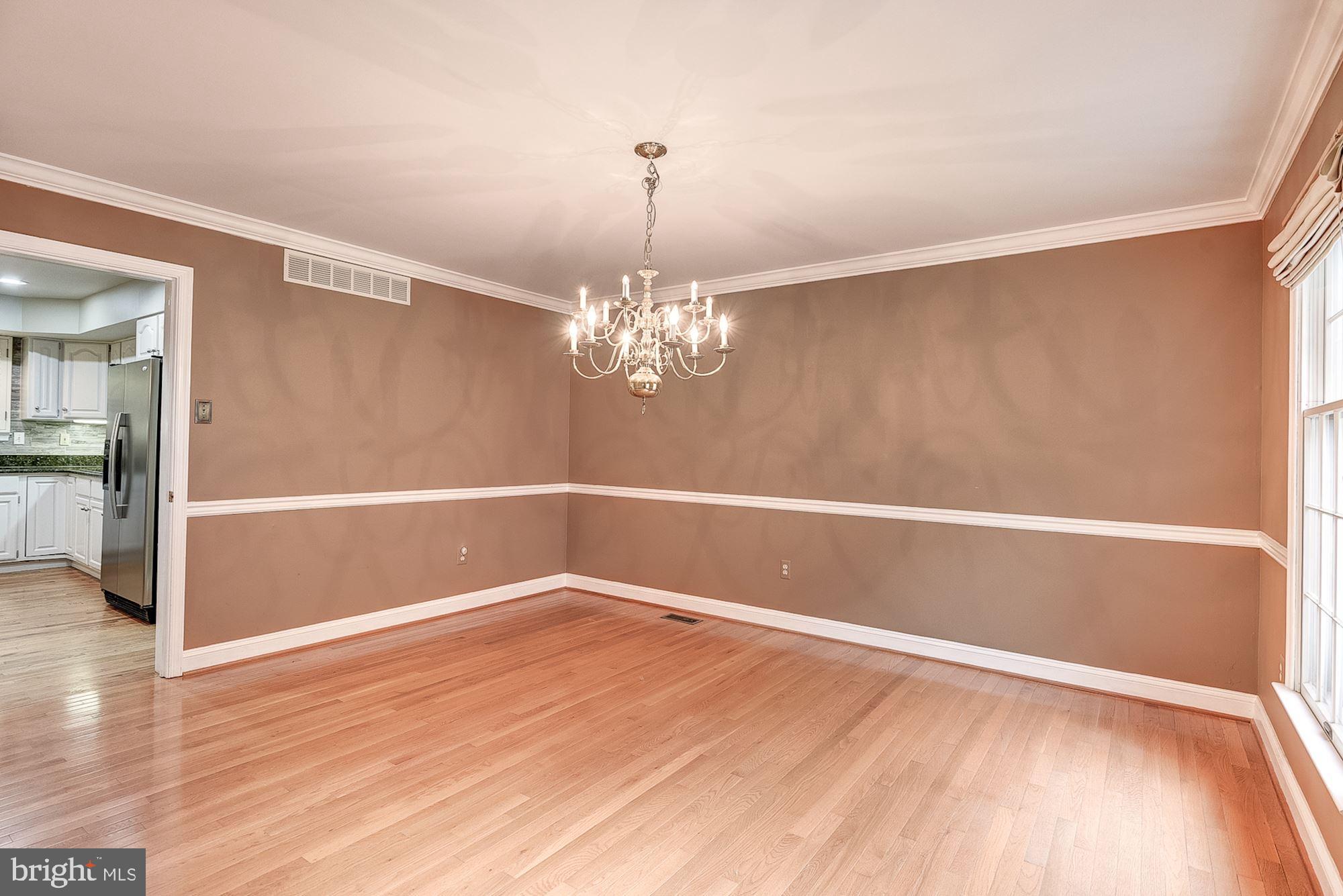 12308 Timber Grove Road Owings Mills, MD 21117 - Photo 18 of 61 Dining Room