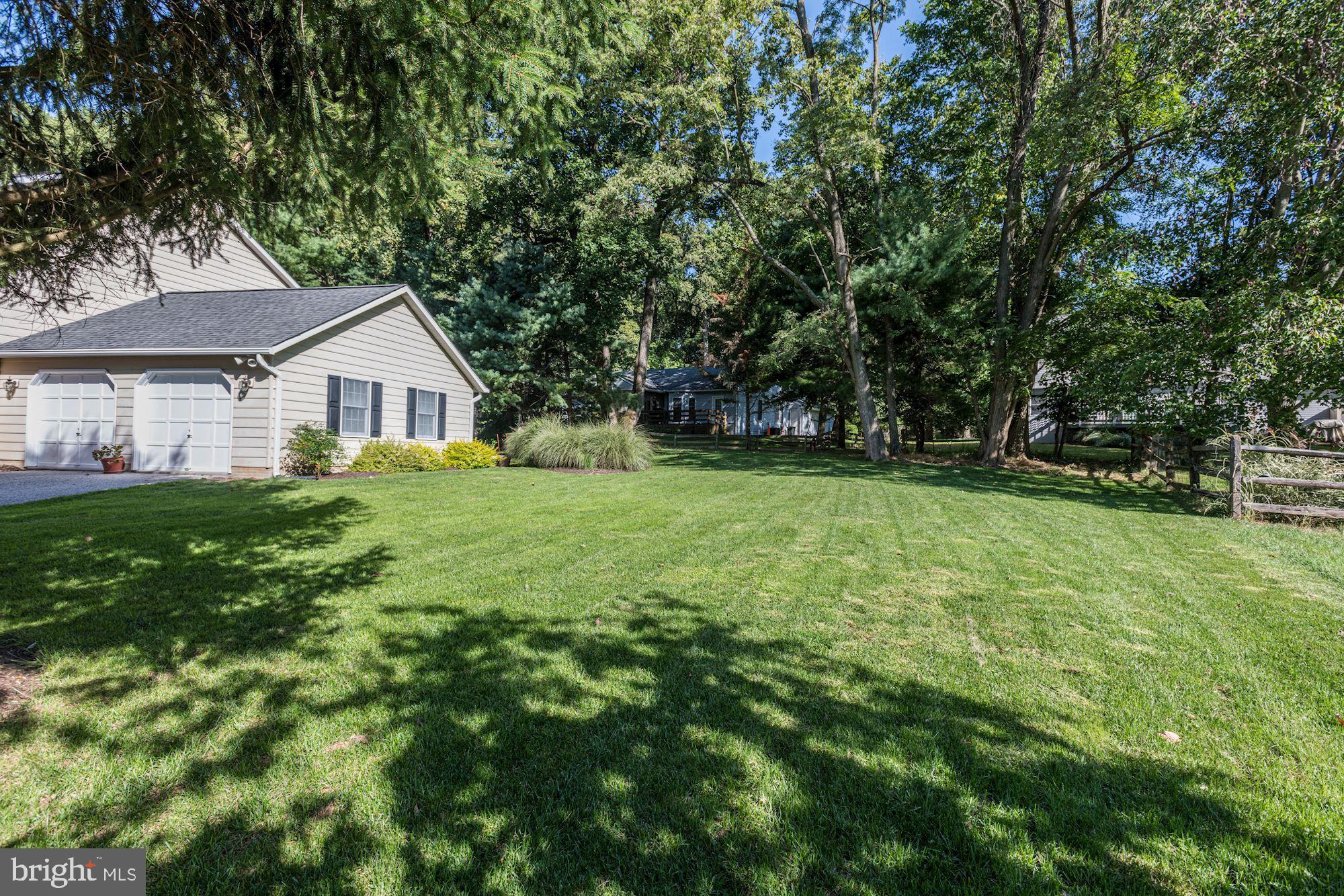 12308 Timber Grove Road Owings Mills, MD 21117 - Photo 57 of 61 Side Yard