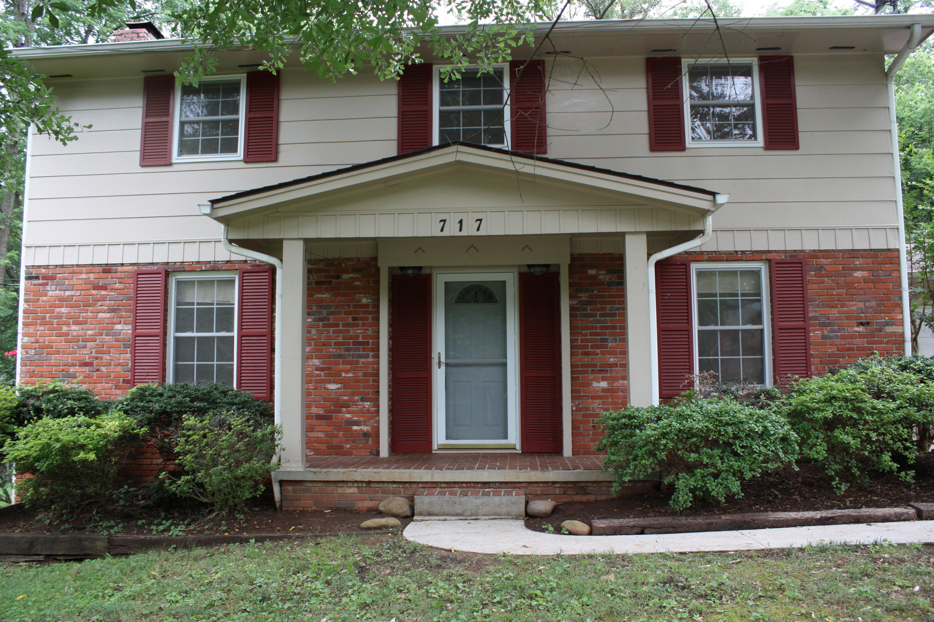 717 Cessna Road Knoxville, TN 37919 - Photo 2 of 18 IMG_0005
