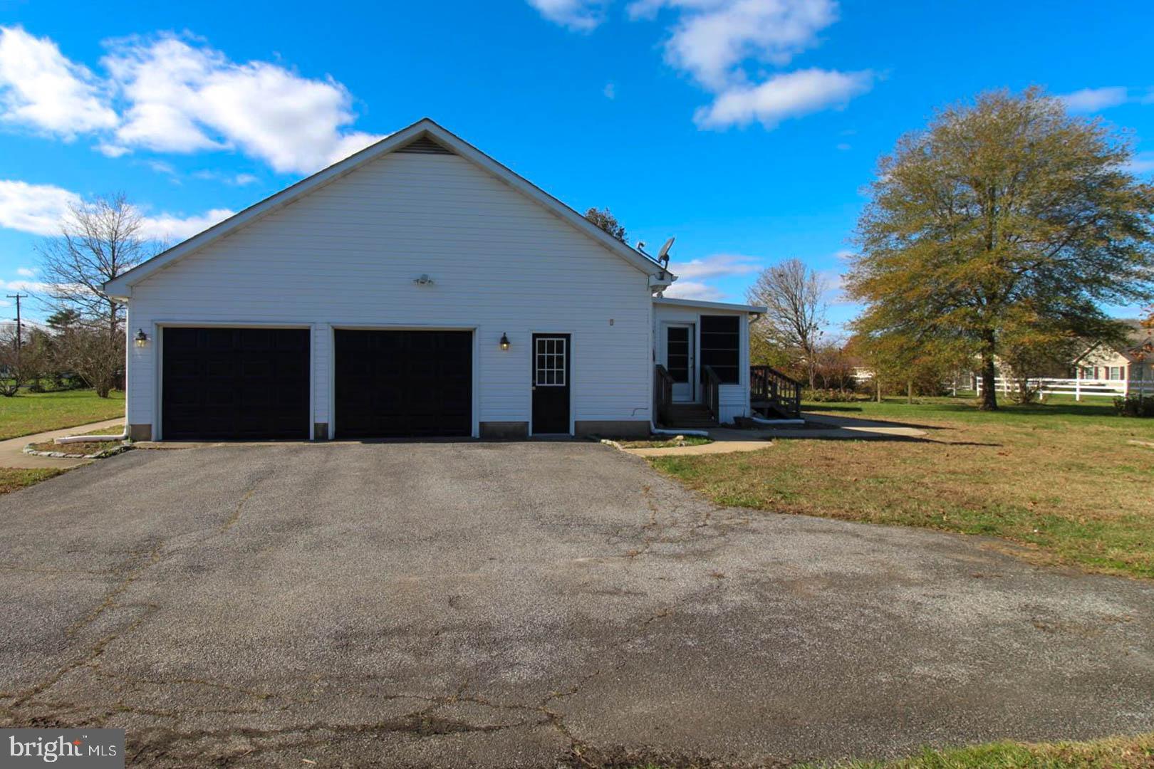 541 Dyke Branch Road Dover, DE 19901 - Photo 3 of 42 Gallery Image 3