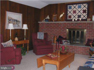 534 Parmentier Road Warminster, PA 18974 - Photo 2 of 6