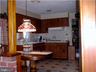 534 Parmentier Road Warminster, PA 18974 - Photo 4 of 6