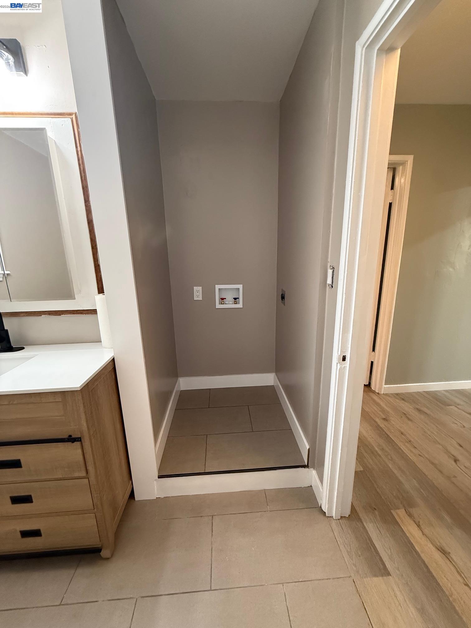 17028 Santa Fe Street Hayward, CA 94541 - Photo 12 of 54