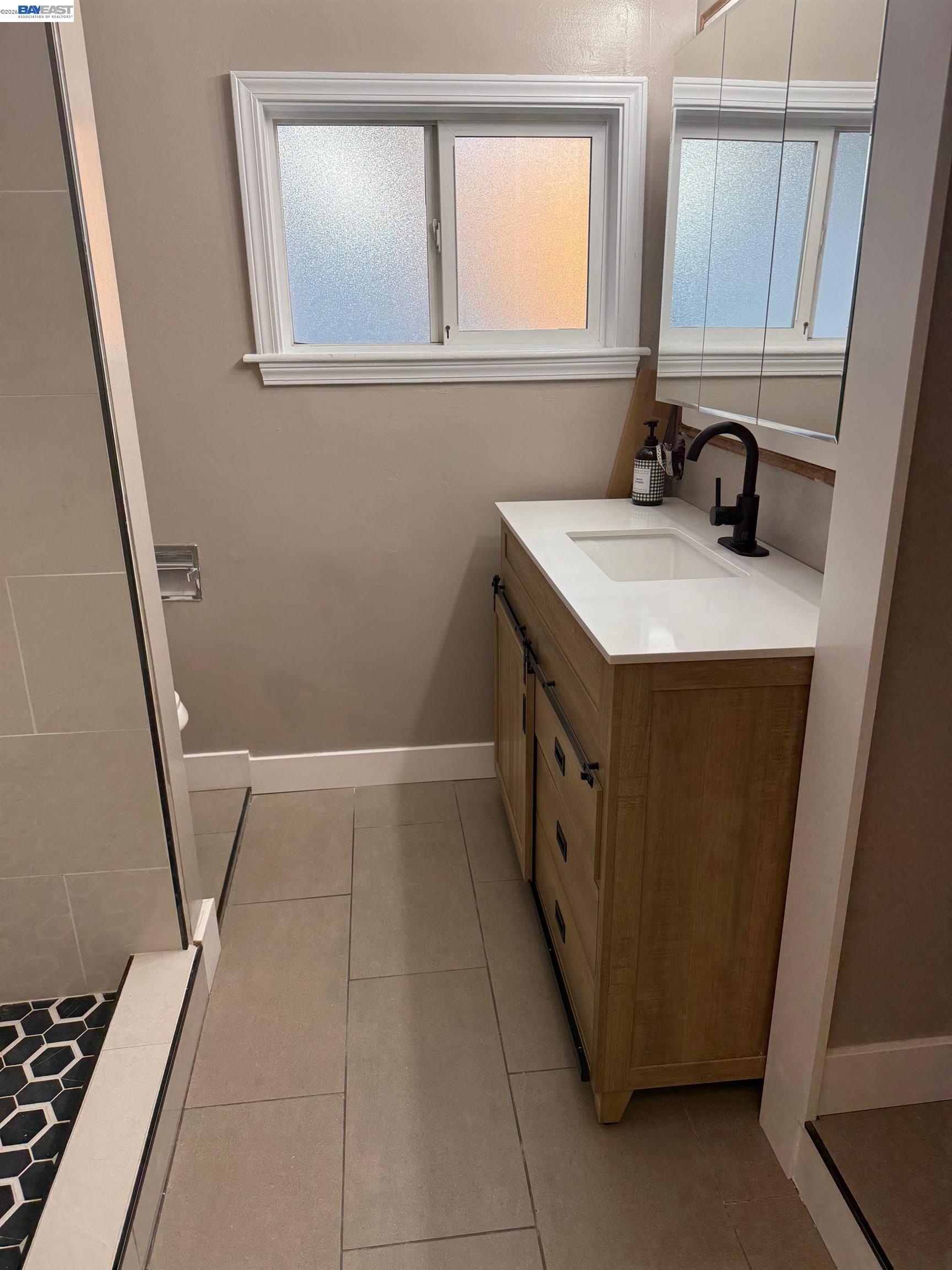 17028 Santa Fe Street Hayward, CA 94541 - Photo 8 of 54