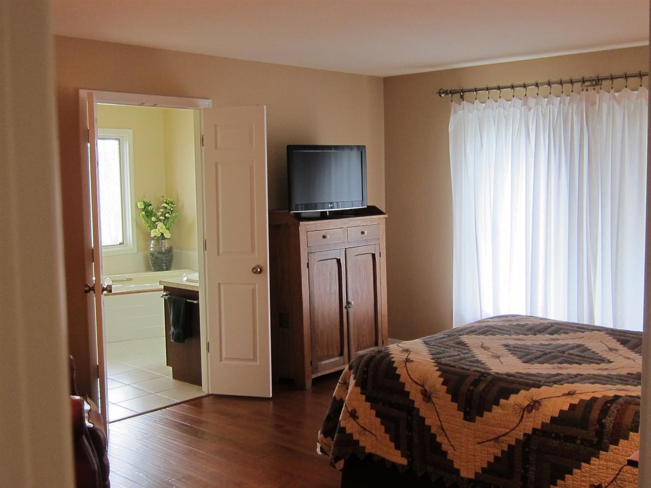 6327 Shadow Ridge Run Fort Wayne, IN 46804 - Photo 14 of 30 Gallery Image 14