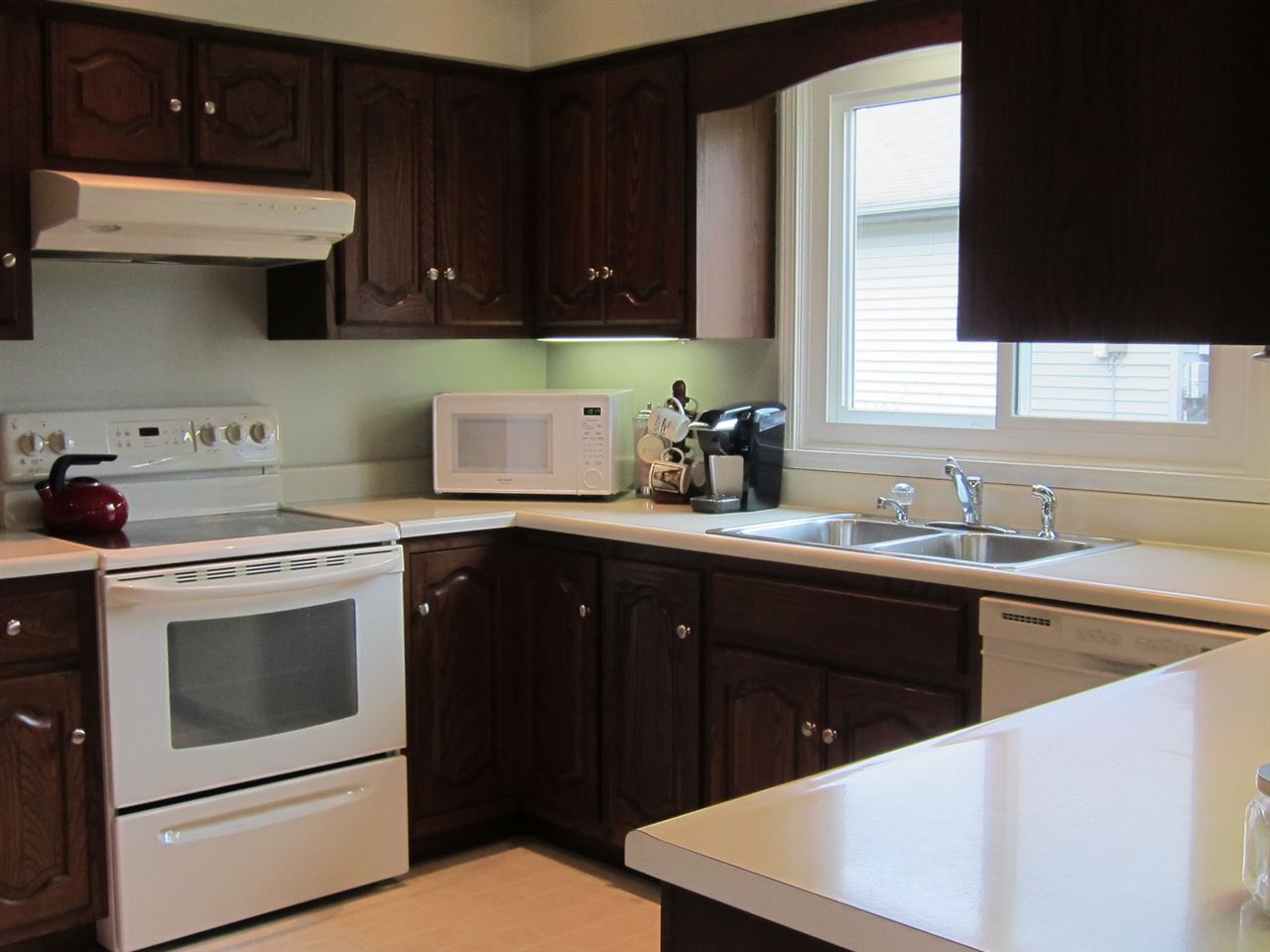 6327 Shadow Ridge Run Fort Wayne, IN 46804 - Photo 9 of 30 Gallery Image 9