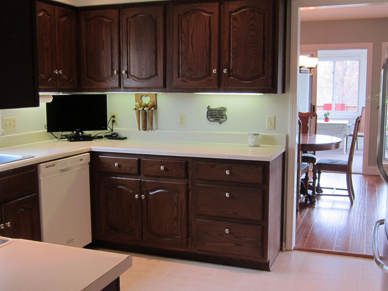 6327 Shadow Ridge Run Fort Wayne, IN 46804 - Photo 10 of 30 Gallery Image 10