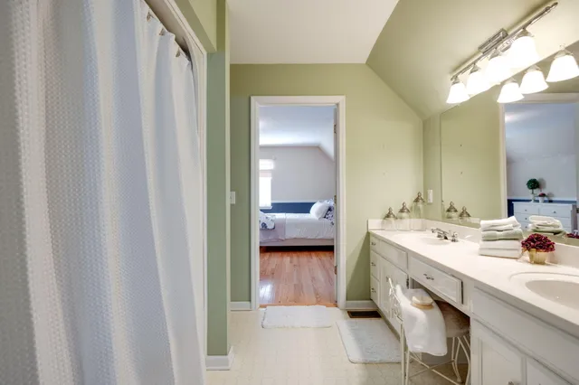 $425,000 | 2806 Fox Ridge Road, Ooltewah, TN 37363