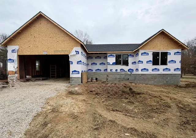 $419,900 | 922 Russell Road, Chandler, IN 47610