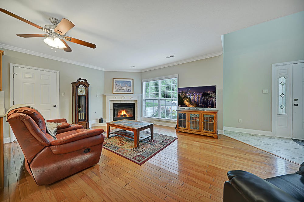103 Goldengate Lane Oak Ridge, TN 37830 - Photo 3 of 22 Gallery Image 3