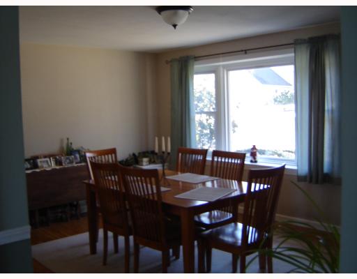 285 Abbott Run Valley Road Cumberland, RI 02864 - Photo 4 of 12 Dining Room.