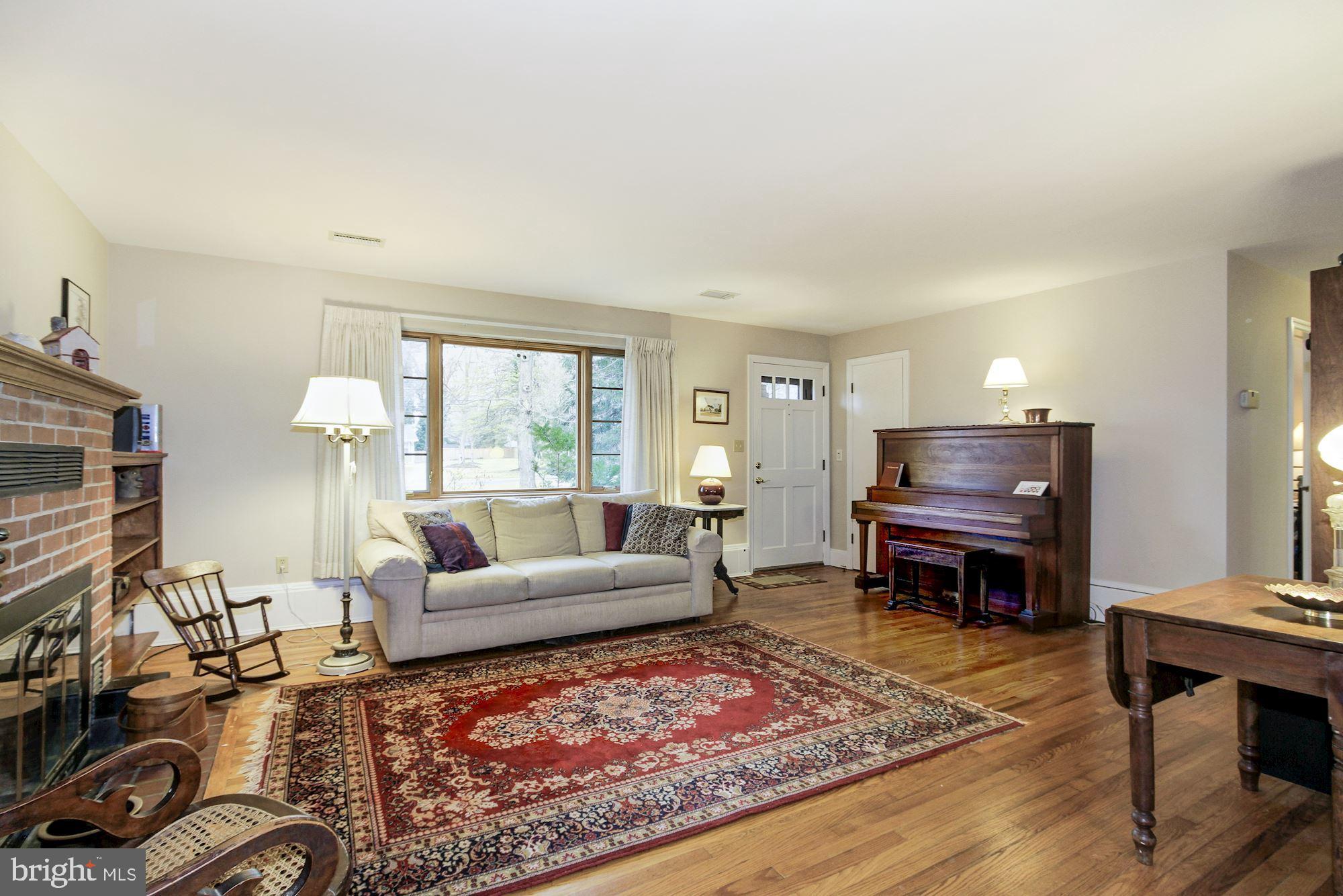 711 Copley Lane Silver Spring, MD 20904 - Photo 6 of 37 Gallery Image 6
