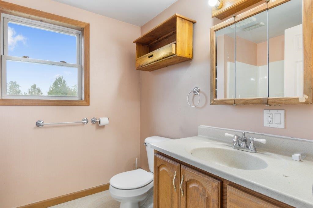 34 Rockwood Avenue Jefferson, NH 03583 - Photo 19 of 38