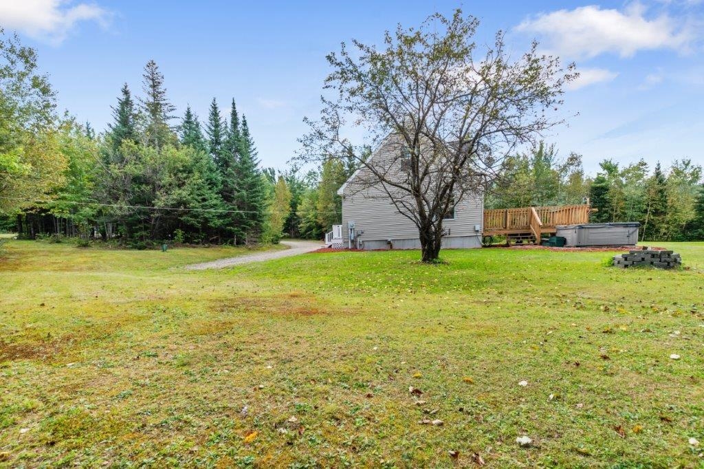 34 Rockwood Avenue Jefferson, NH 03583 - Photo 37 of 38