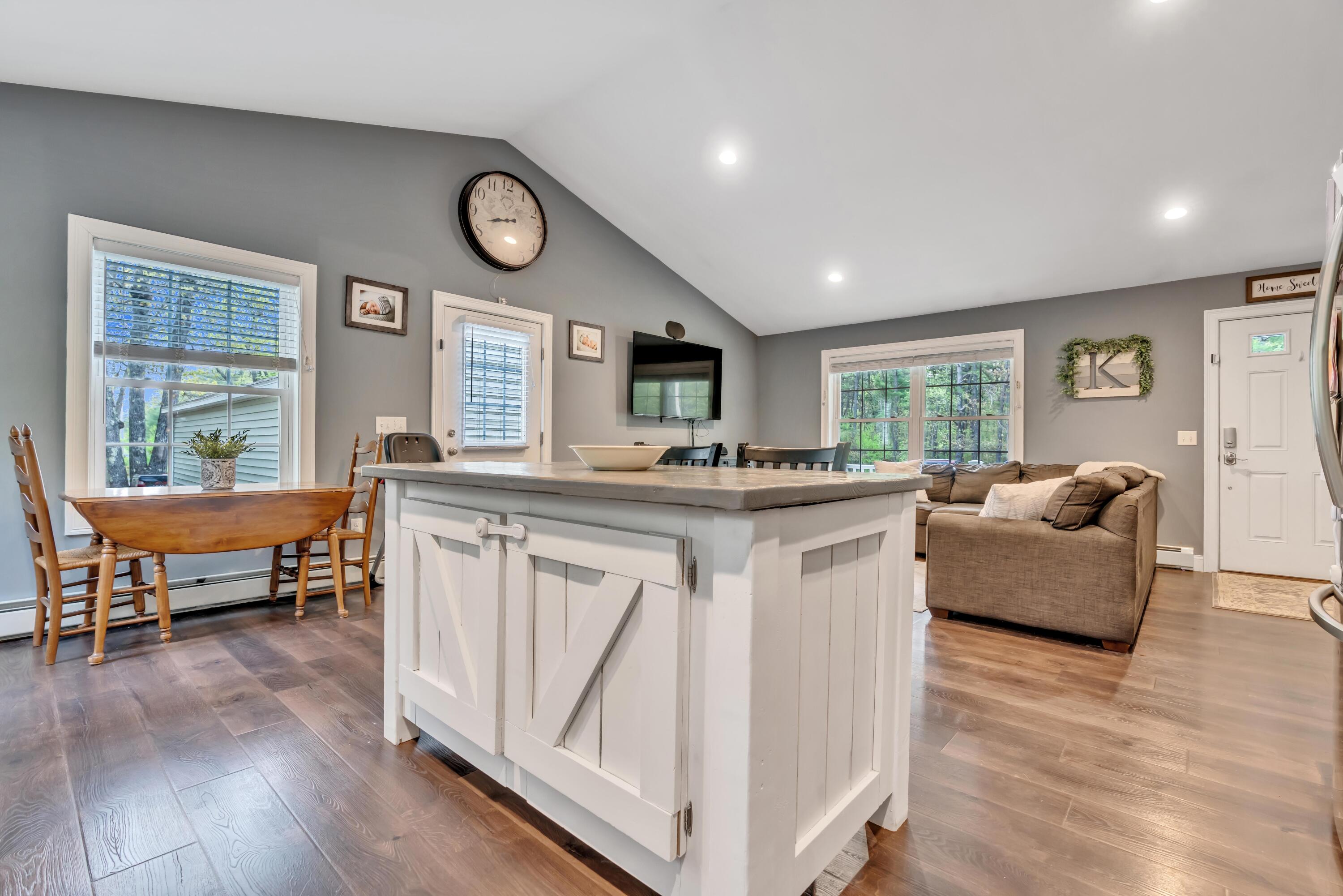 86 Old Falls Road Sanford, ME 04073 - Photo 7 of 21 _DSC6110
