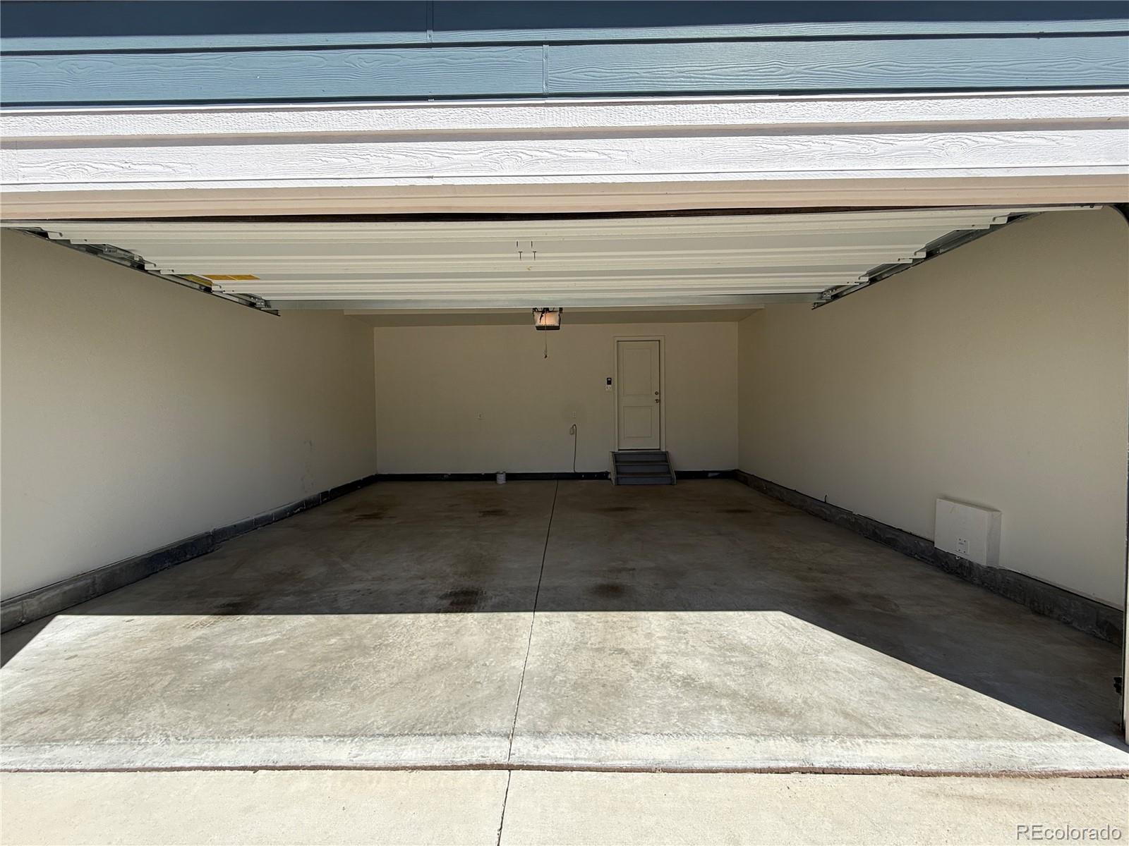 9724 Borderpine Way Colorado Springs, CO 80925 - Photo 4 of 18