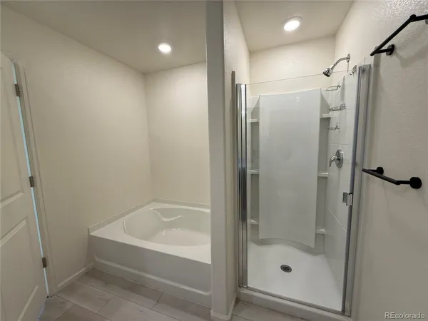 $2,400 | 9724 Borderpine Way, Colorado Springs, CO 80925