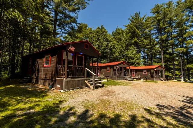 $699,900 | 3 Merrill Brook Lane, Howland, ME 04448