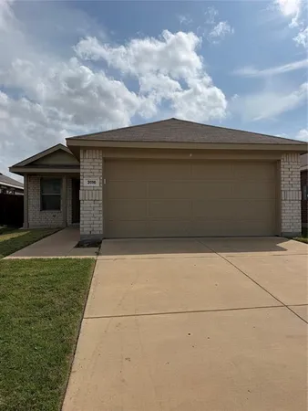 $2,100 | 3116 Harper Street, Little Elm, TX 75068
