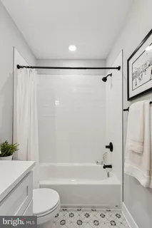 $375,000 | 3867 Manor Street, Philadelphia, PA 19128